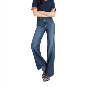 Madewell high rise 11” flare jeans in Mersey sz 27